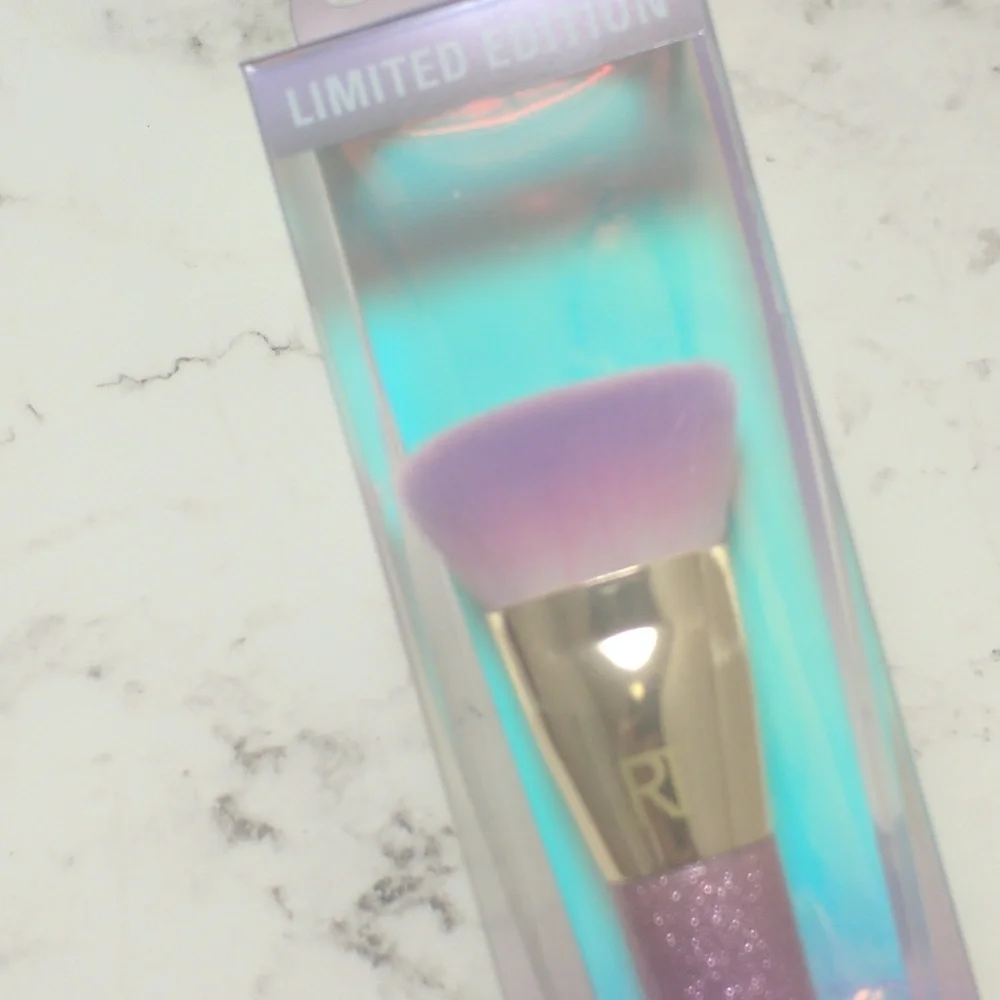 Limited Edition Real Techniques Contour Brush
